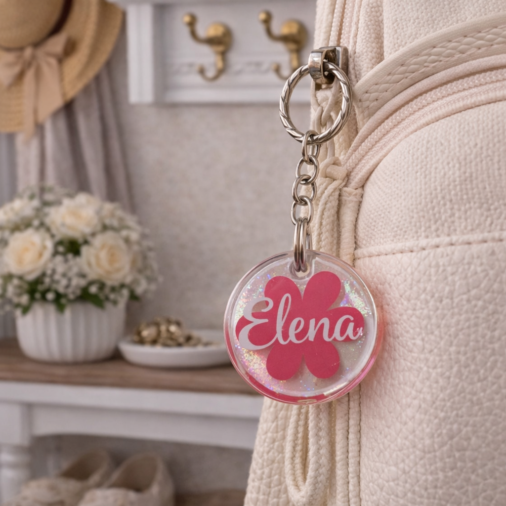 Personalisierter Schlüsselanhänger aus Resin – mit Wunschname & Design (Herz, Blume, Farbklecks)