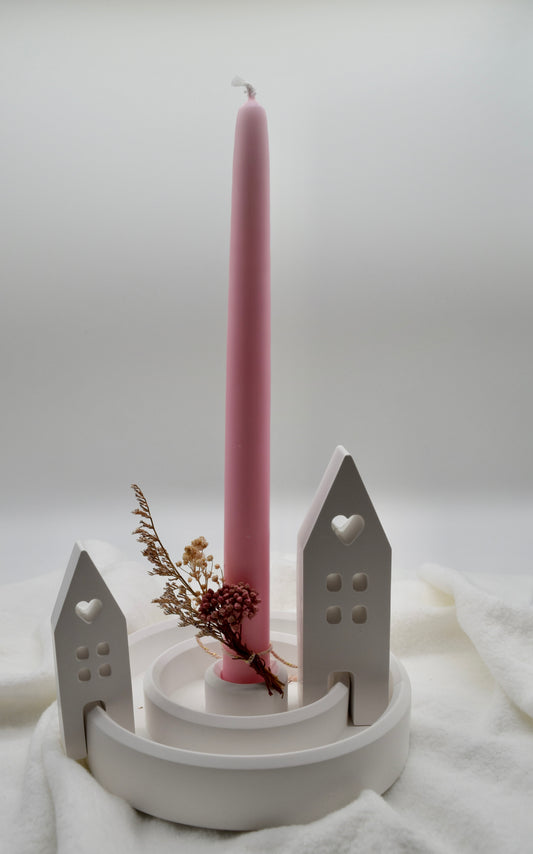 Kerzenhalter mit Trockenblumen & Häuschen-Deko