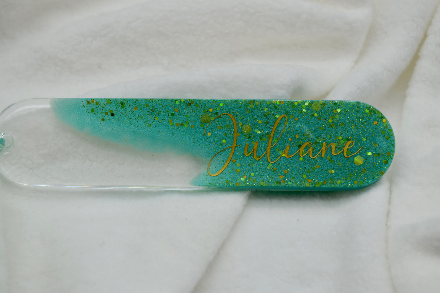 Personalisierbares Lesezeichen – Glitzer Türkis mit Namen personalisierbar – Handgegossen