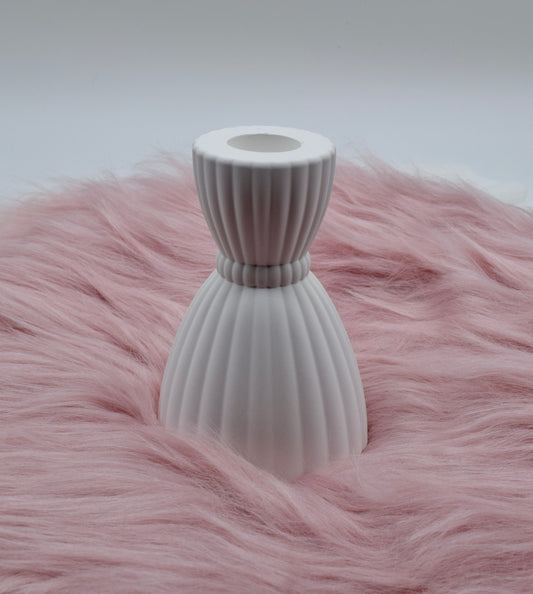 Handgemachter Kerzenständer aus Gießpulver | Boho-Tischdeko | optional mit Kerze | Unikat