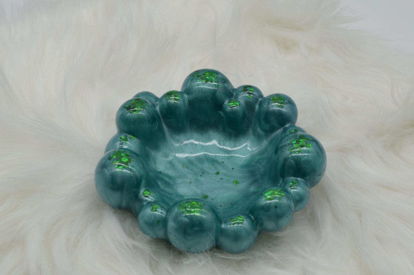 Handgemachte Epoxidharz Schale in Türkis-Grün | Schmuckablage & Dekoschale