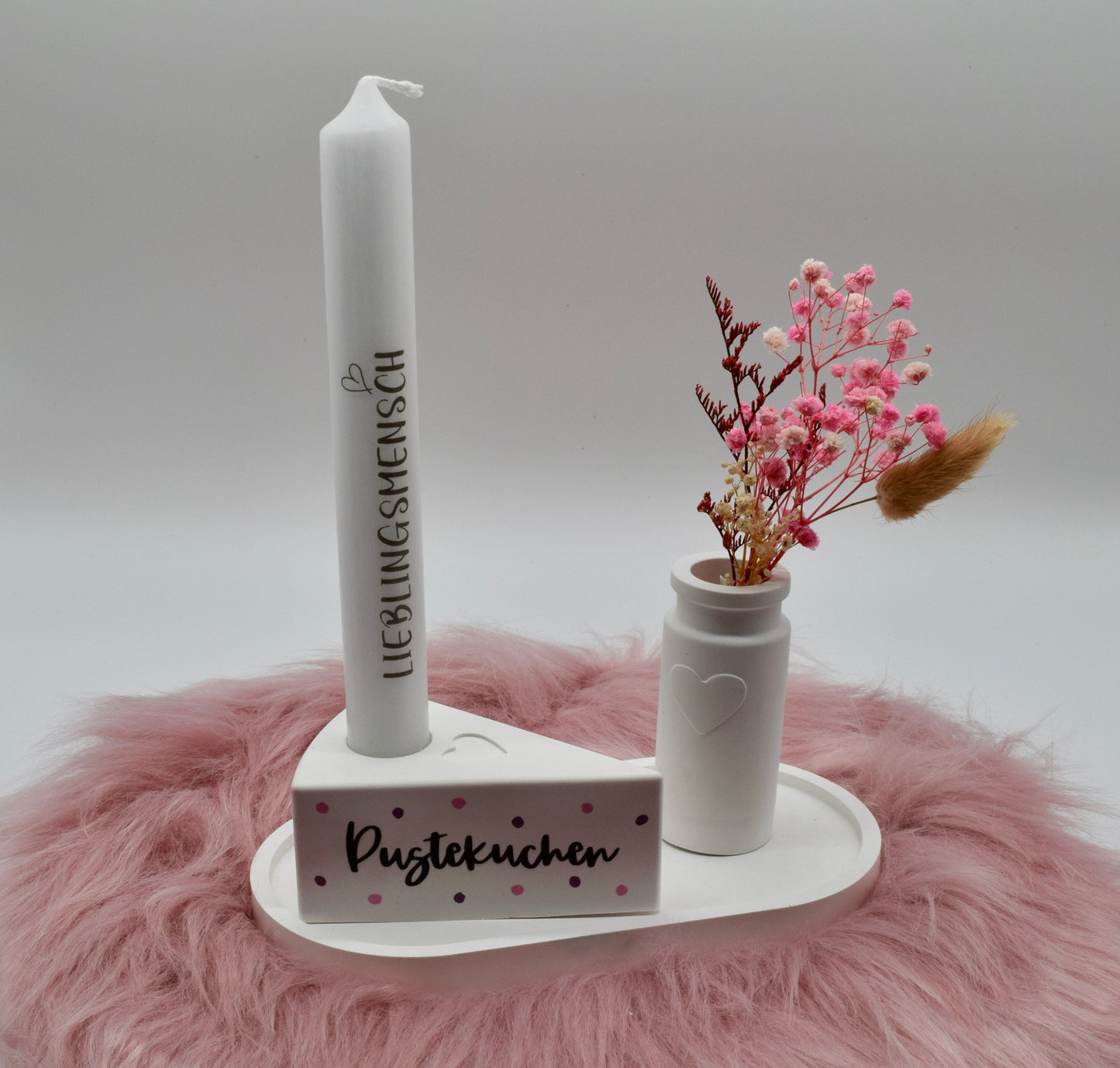 Handgemachtes Deko-Set "Pustekuchen" – Kerzenhalter in Kuchenform mit Trockenblumen & Lieblingsmensch-Kerze