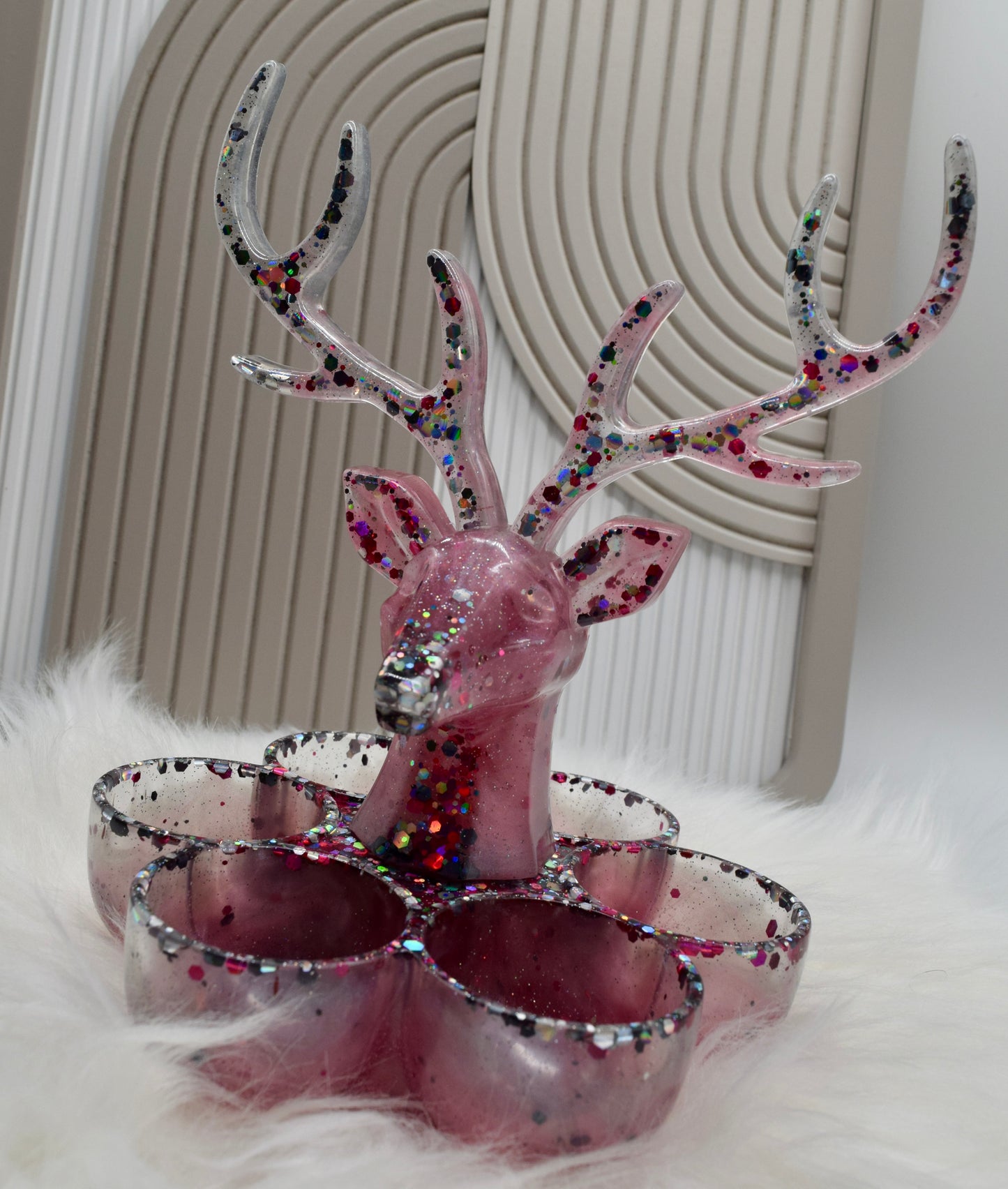 Resin Hirsch Schmuckhalter – Handmade Schmuckablage mit Glitzer & Fächern – Personalisierbar