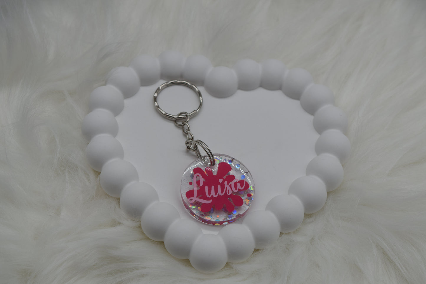 Personalisierter Schlüsselanhänger aus Resin – mit Wunschname & Design (Herz, Blume, Farbklecks)