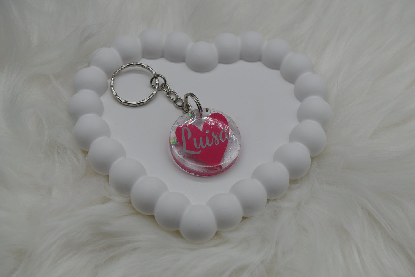 Personalisierter Schlüsselanhänger aus Resin – mit Wunschname & Design (Herz, Blume, Farbklecks)