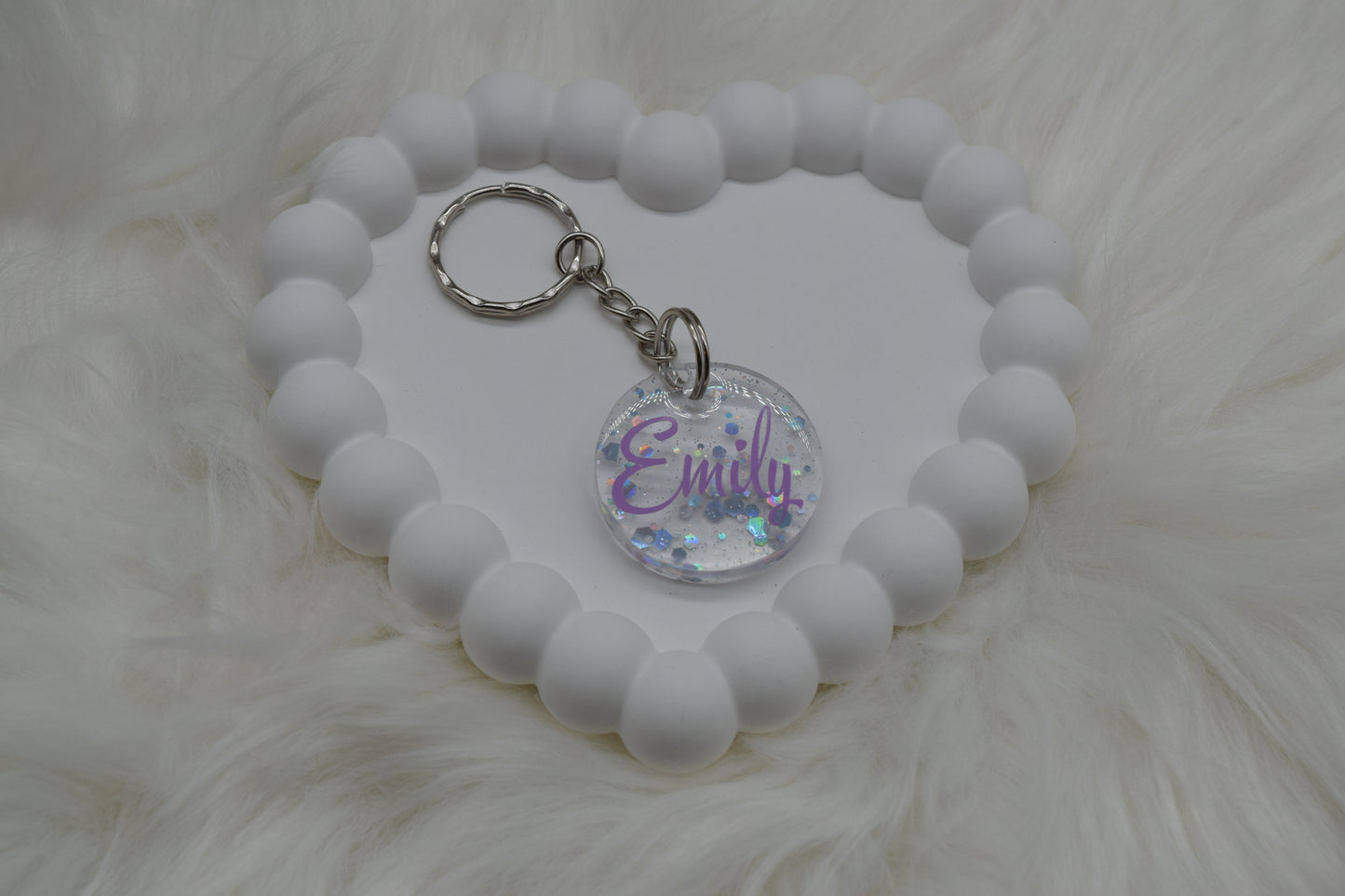 Personalisierter Schlüsselanhänger aus Resin – mit Wunschname & Design (Herz, Blume, Farbklecks)