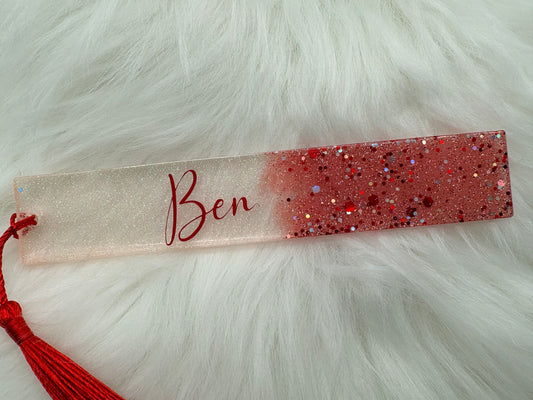 Personalisierbares Lesezeichen – Glitzer rot/silber mit Namen personalisierbar