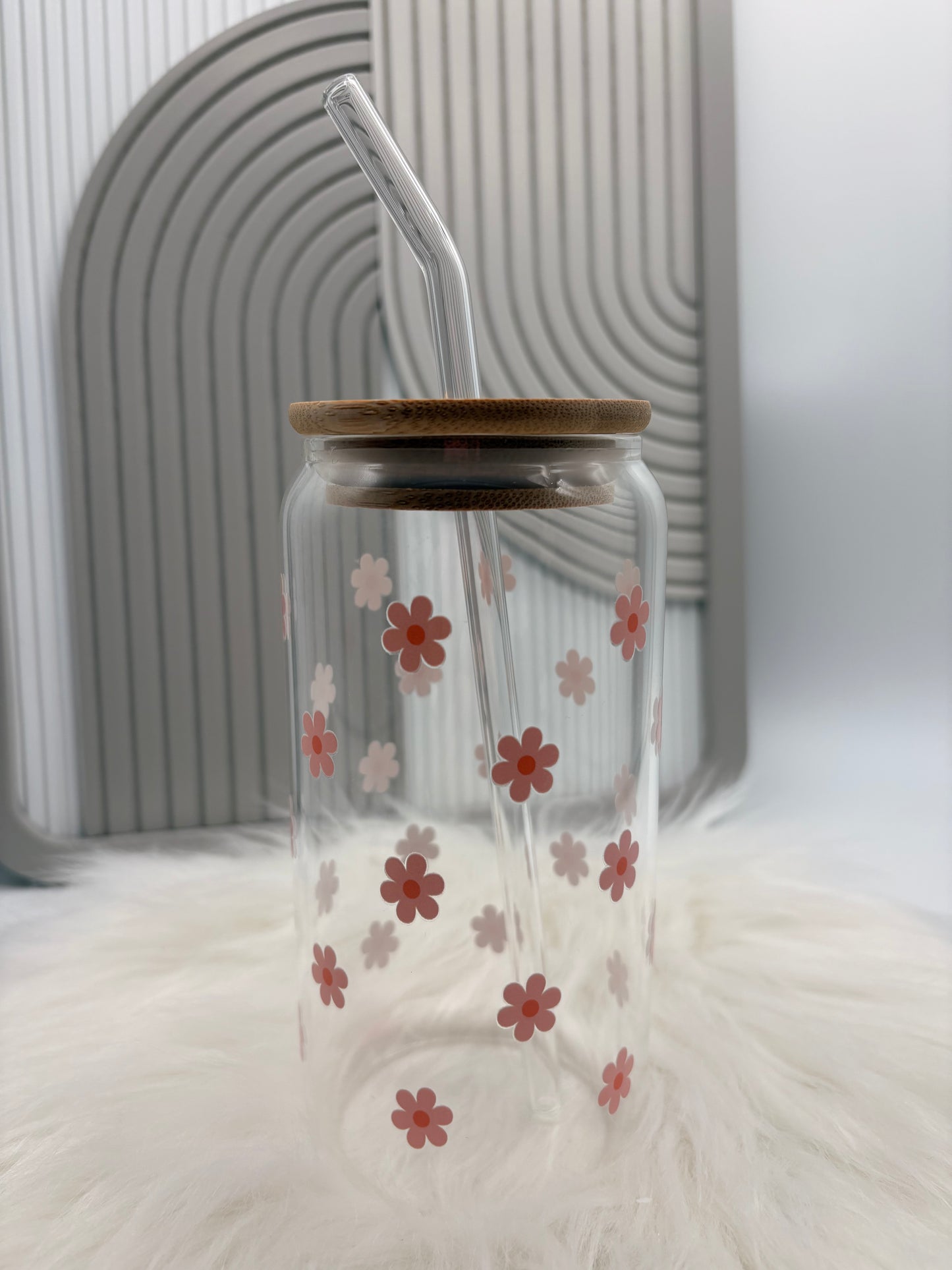 Trinkglas mit Deckel & Strohhalm - Gänseblümchen rosa