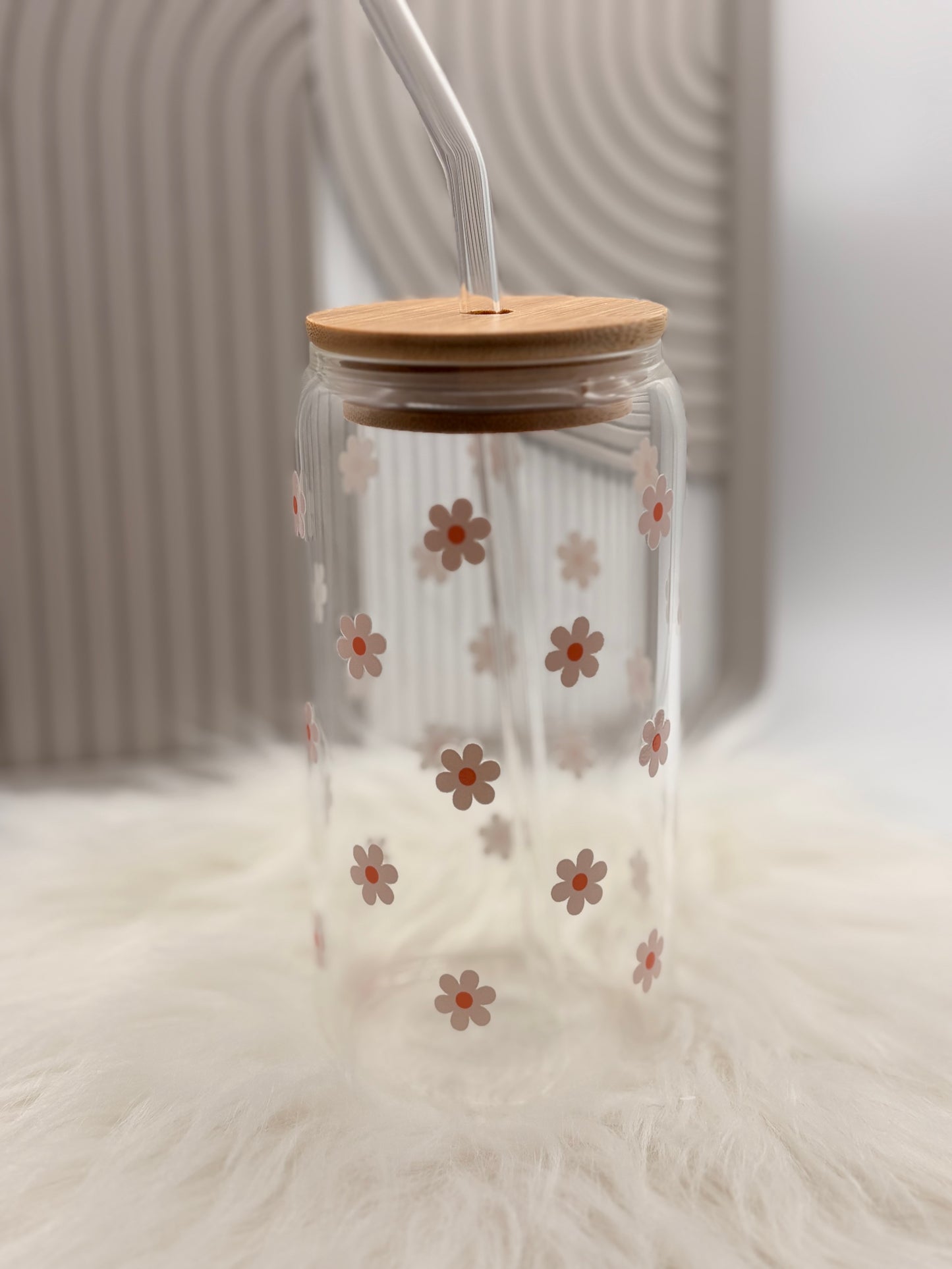 Trinkglas mit Deckel & Strohhalm - Gänseblümchen weiß